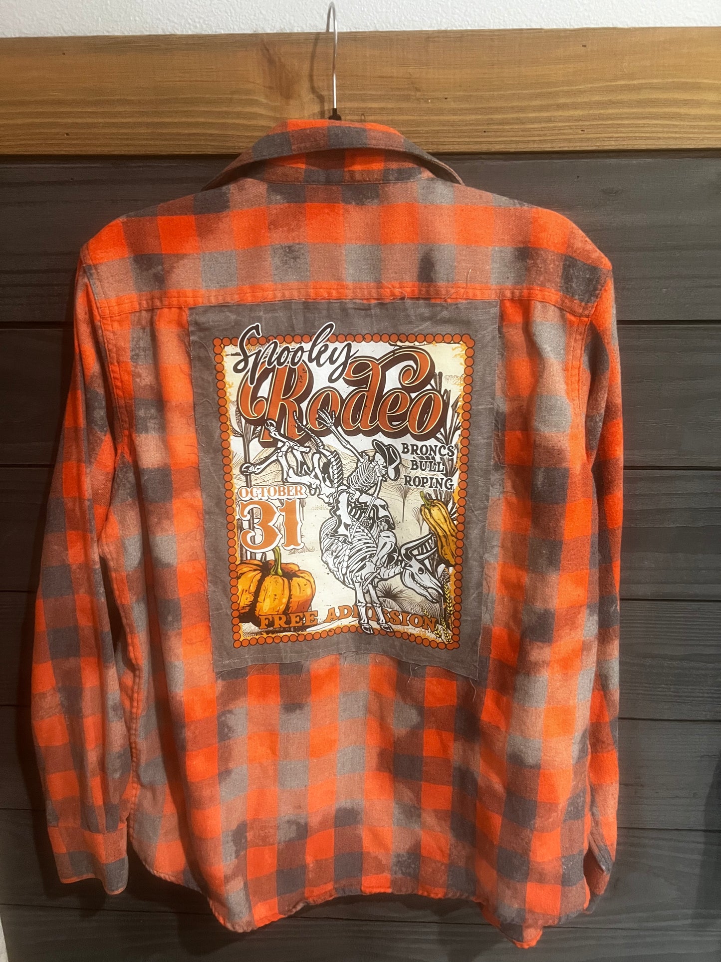 MEDIUM- Spooky Rodeo Flannel